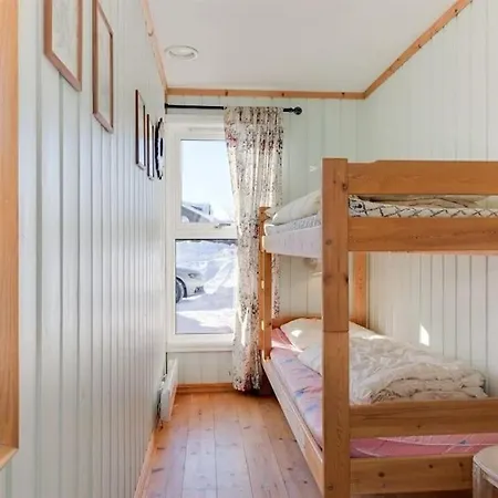In, 5 Bedroom Apartman